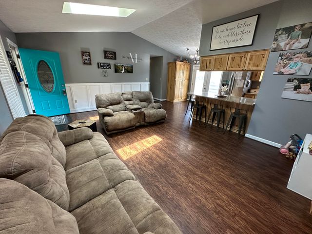 4040 Floyd HWY, Floyd, VA 24091