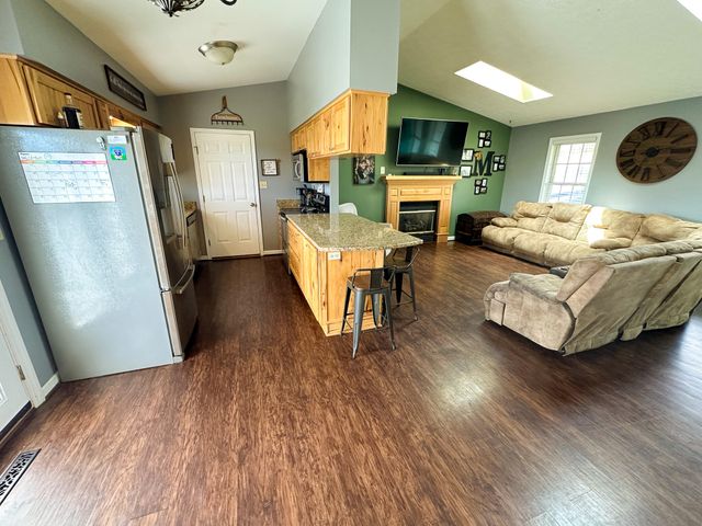 4040 Floyd HWY, Floyd, VA 24091