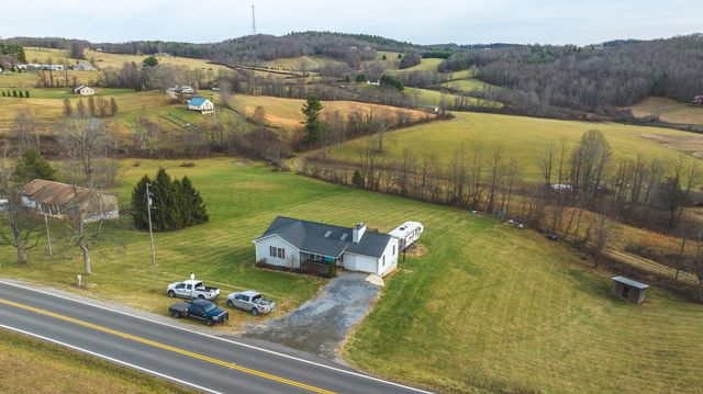 4040 Floyd HWY, Floyd, VA 24091