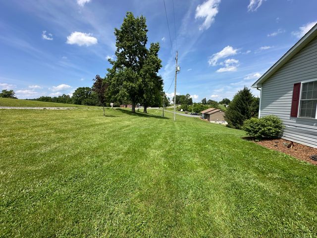 4040 Floyd HWY, Floyd, VA 24091