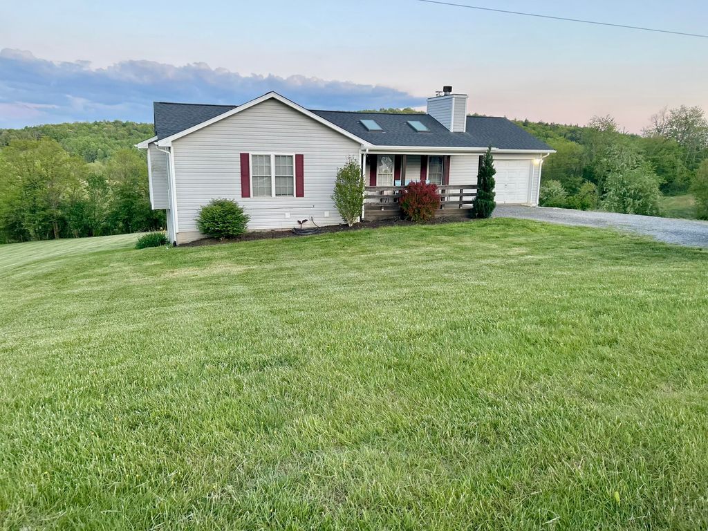 4040 Floyd HWY, Floyd, VA 24091