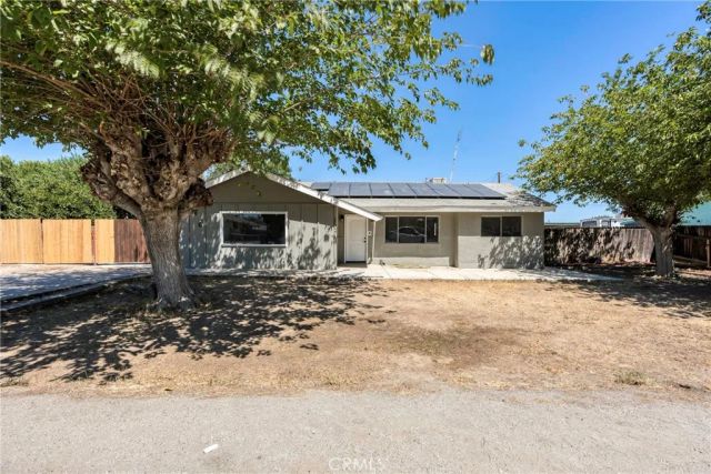 27564 Maple Street, Taft, CA 93268