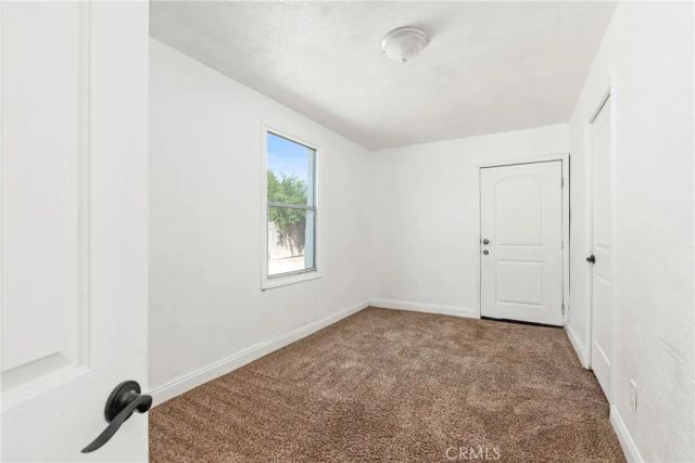 27564 Maple Street, Taft, CA 93268