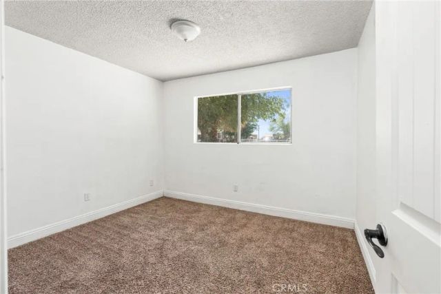 27564 Maple Street, Taft, CA 93268