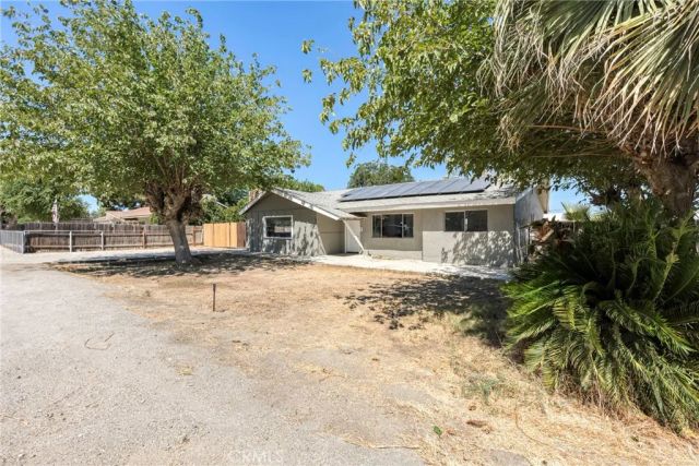 27564 Maple Street, Taft, CA 93268