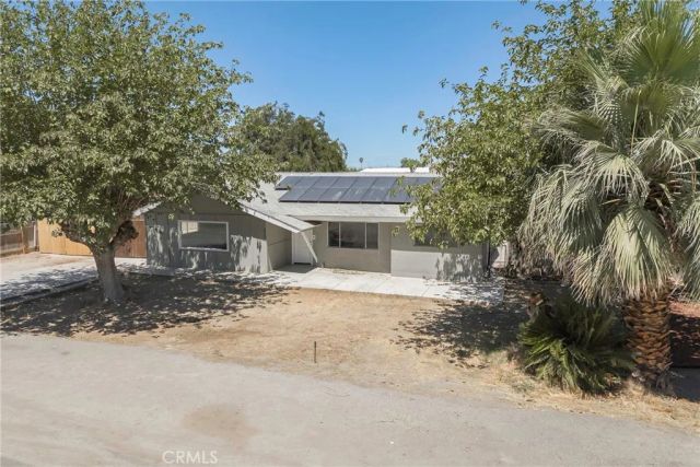 27564 Maple Street, Taft, CA 93268