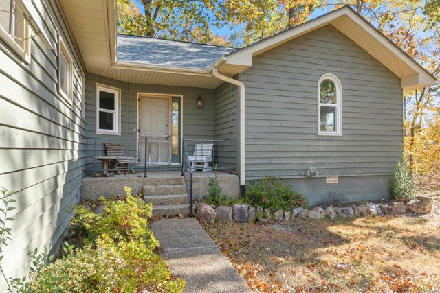 4 Almenara Lane, Hot Springs Village, AR 71909