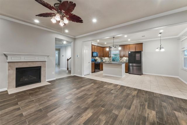 1310 Ainsley Way Drive, Pearland, TX 77581