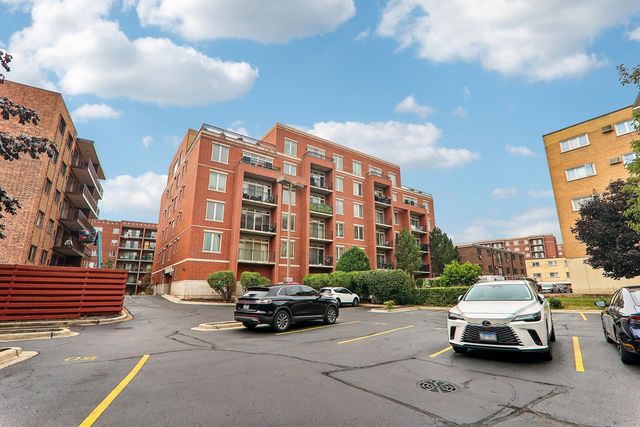 1670 Mill Street 507, Des Plaines, IL 60016