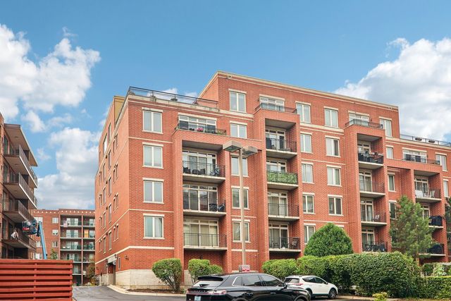 1670 Mill Street 507, Des Plaines, IL 60016
