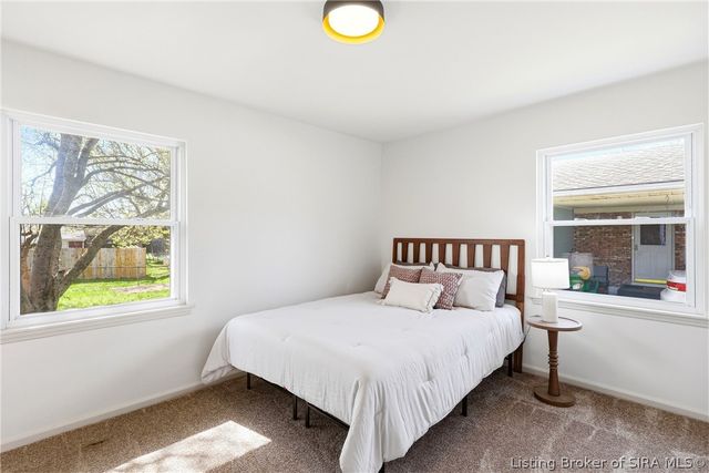 207 Reynolds Street, Charlestown, IN 47111