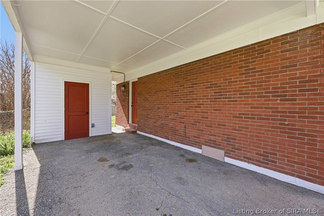 207 Reynolds Street, Charlestown, IN 47111