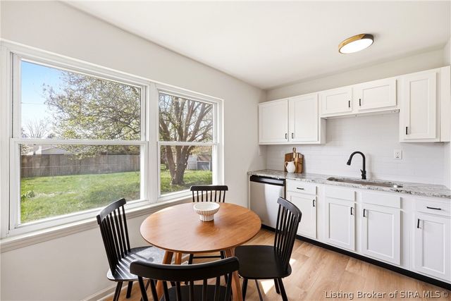 207 Reynolds Street, Charlestown, IN 47111