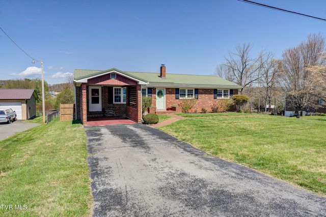 610 Ridgeview Drive, Johnson City, TN 37604