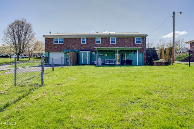 610 Ridgeview Drive, Johnson City, TN 37604