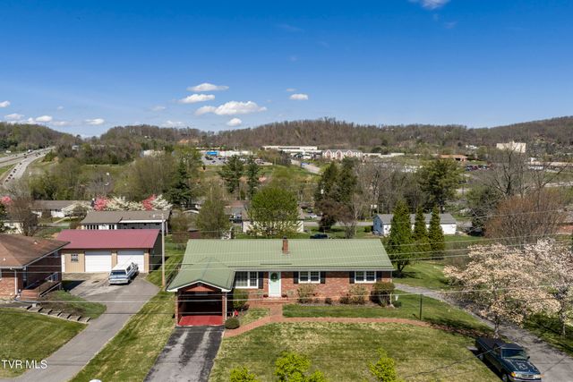 610 Ridgeview Drive, Johnson City, TN 37604