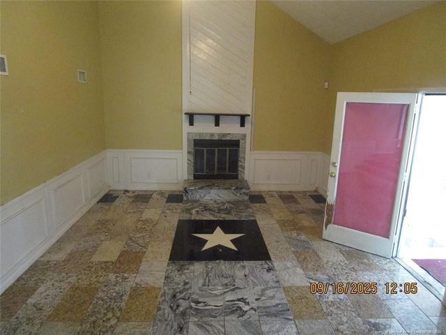 309 Broomfield Court, Fayetteville, NC 28311