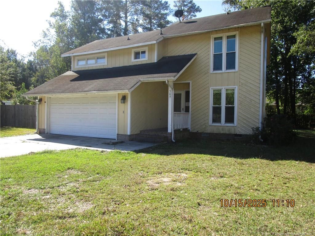 309 Broomfield Court, Fayetteville, NC 28311