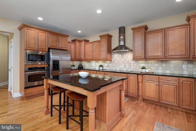 110 ORCHARD RD, Skillman, NJ 08558