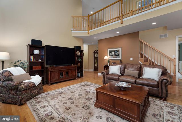 110 ORCHARD RD, Skillman, NJ 08558