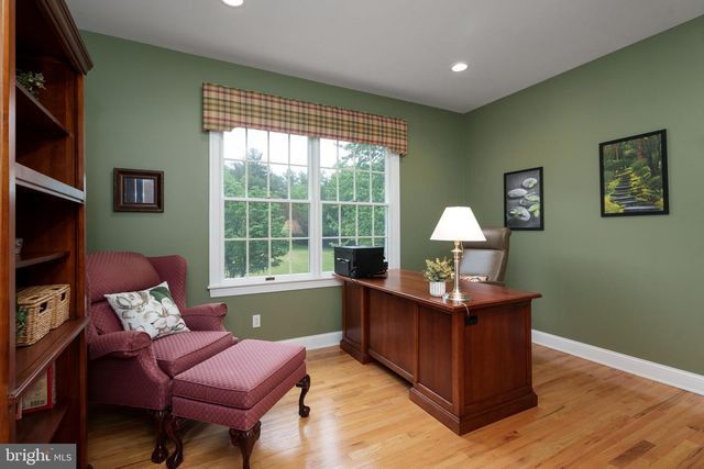 110 ORCHARD RD, Skillman, NJ 08558