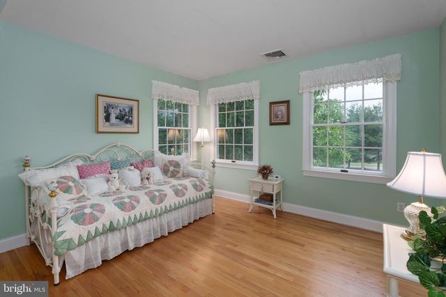 110 ORCHARD RD, Skillman, NJ 08558