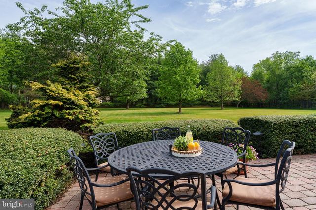 110 ORCHARD RD, Skillman, NJ 08558