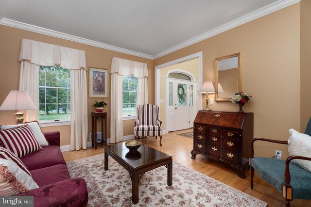 110 ORCHARD RD, Skillman, NJ 08558