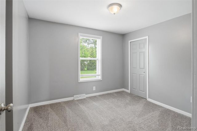 23060 Bernard Street Upper Unit, Taylor, MI 48180