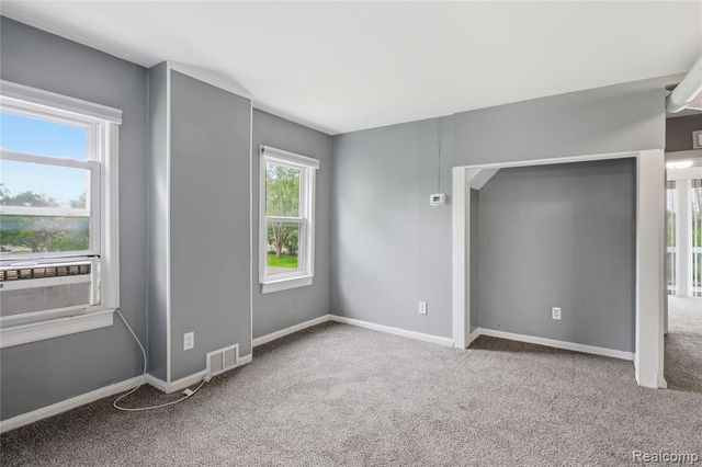 23060 Bernard Street Upper Unit, Taylor, MI 48180