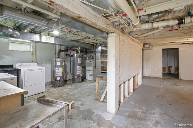 23060 Bernard Street Upper Unit, Taylor, MI 48180