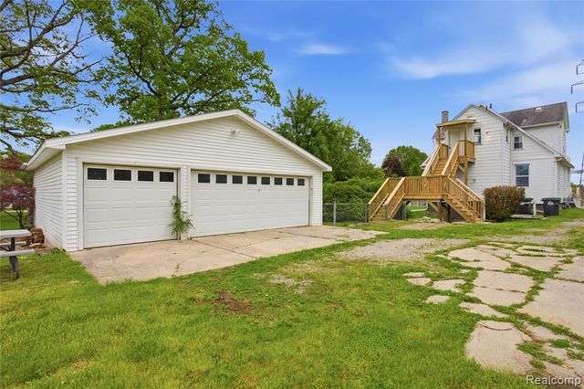 23060 Bernard Street Upper Unit, Taylor, MI 48180