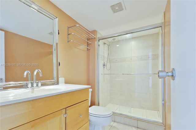 20379 W Country Club Dr 2636, Aventura, FL 33180