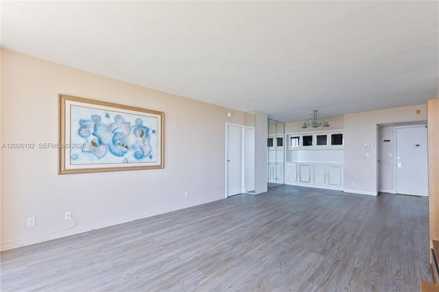 20379 W Country Club Dr 2636, Aventura, FL 33180