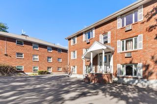 112 Decatur St 8, Arlington, MA 02474