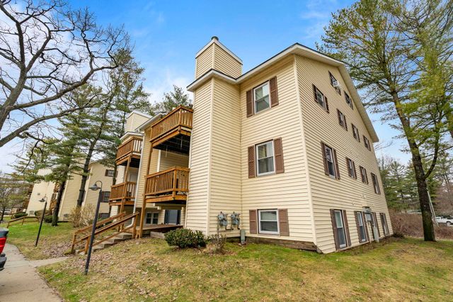 4265 Mitchell Creek Drive 27 BLDG 3, Traverse City, MI 49686