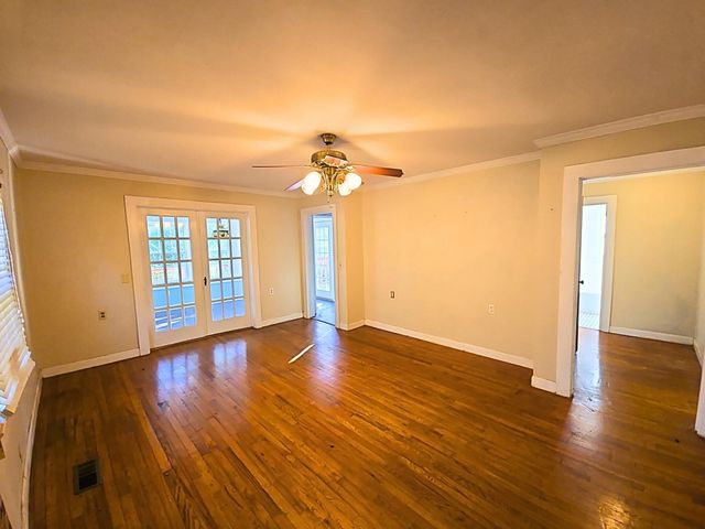 709 Southern Parkway, Athens, TN 37303