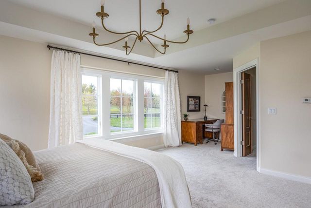 W3678 EQUESTRIAN TRAIL, Appleton, WI 54913