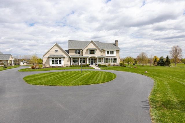 W3678 EQUESTRIAN TRAIL, Appleton, WI 54913