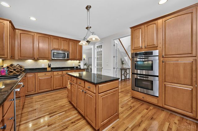 9617 Stonemasters Drive, Symmes Twp, OH 45140