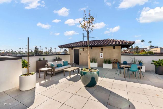 139 S Oak Knoll Avenue 204, Pasadena, CA 91101