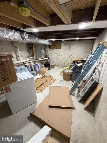 217 KRAMS AVE, Philadelphia, PA 19127