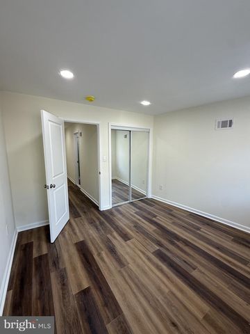 217 KRAMS AVE, Philadelphia, PA 19127