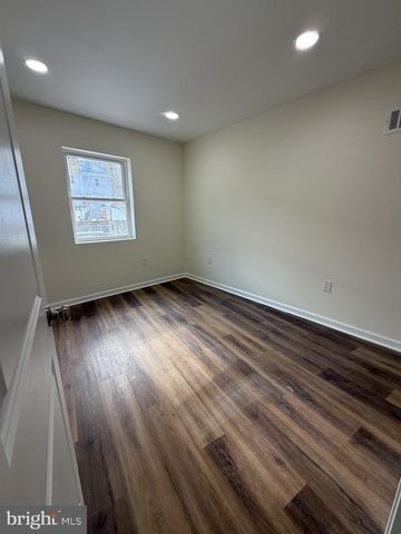 217 KRAMS AVE, Philadelphia, PA 19127