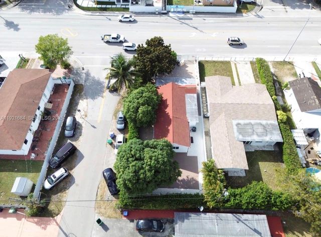 2845 SW 67th Ave, Miami, FL 33155