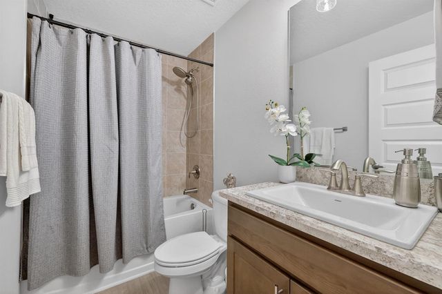 5462 NW Scepter Drive, Port St. Lucie, FL 34983