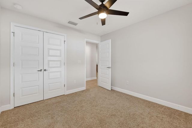 5462 NW Scepter Drive, Port St. Lucie, FL 34983