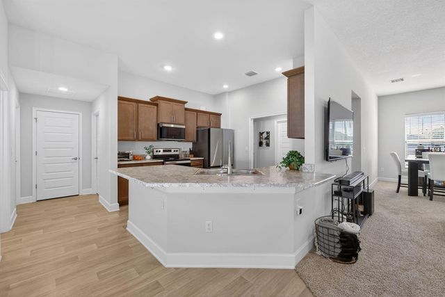 5462 NW Scepter Drive, Port St. Lucie, FL 34983