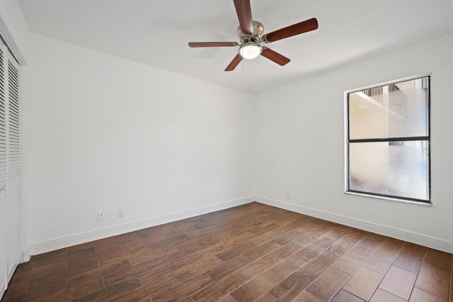 1661 Balfour Point Drive B, West Palm Beach, FL 33411