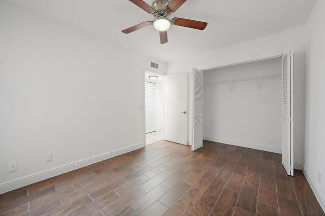 1661 Balfour Point Drive B, West Palm Beach, FL 33411